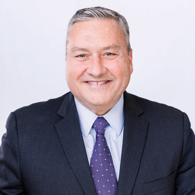 Jeff Bentley, professional headshot portrait in vertical format